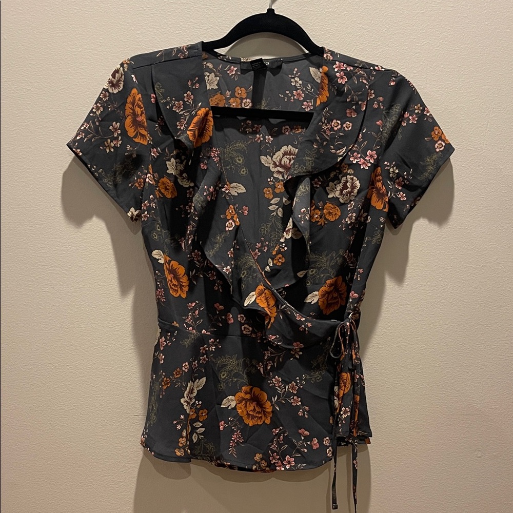 Floral Wrap Top - Gray and Orange